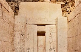 Phát hiện hầm mộ của thầy tế cổ đại Ai Cập